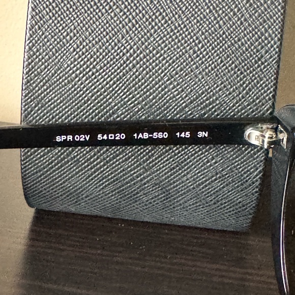 PRADA Sunglasses - Picture 4 of 5